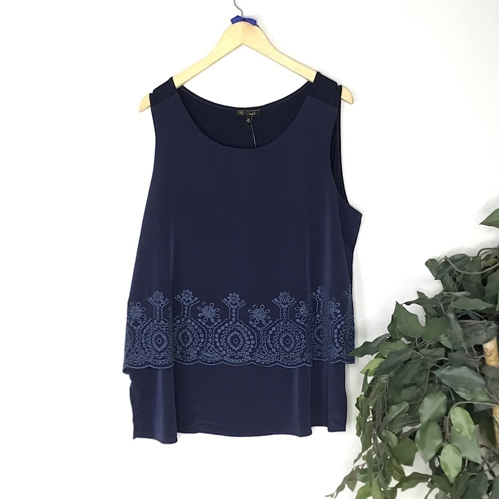 NWT PLUS DG2 Embroidered Tank Top